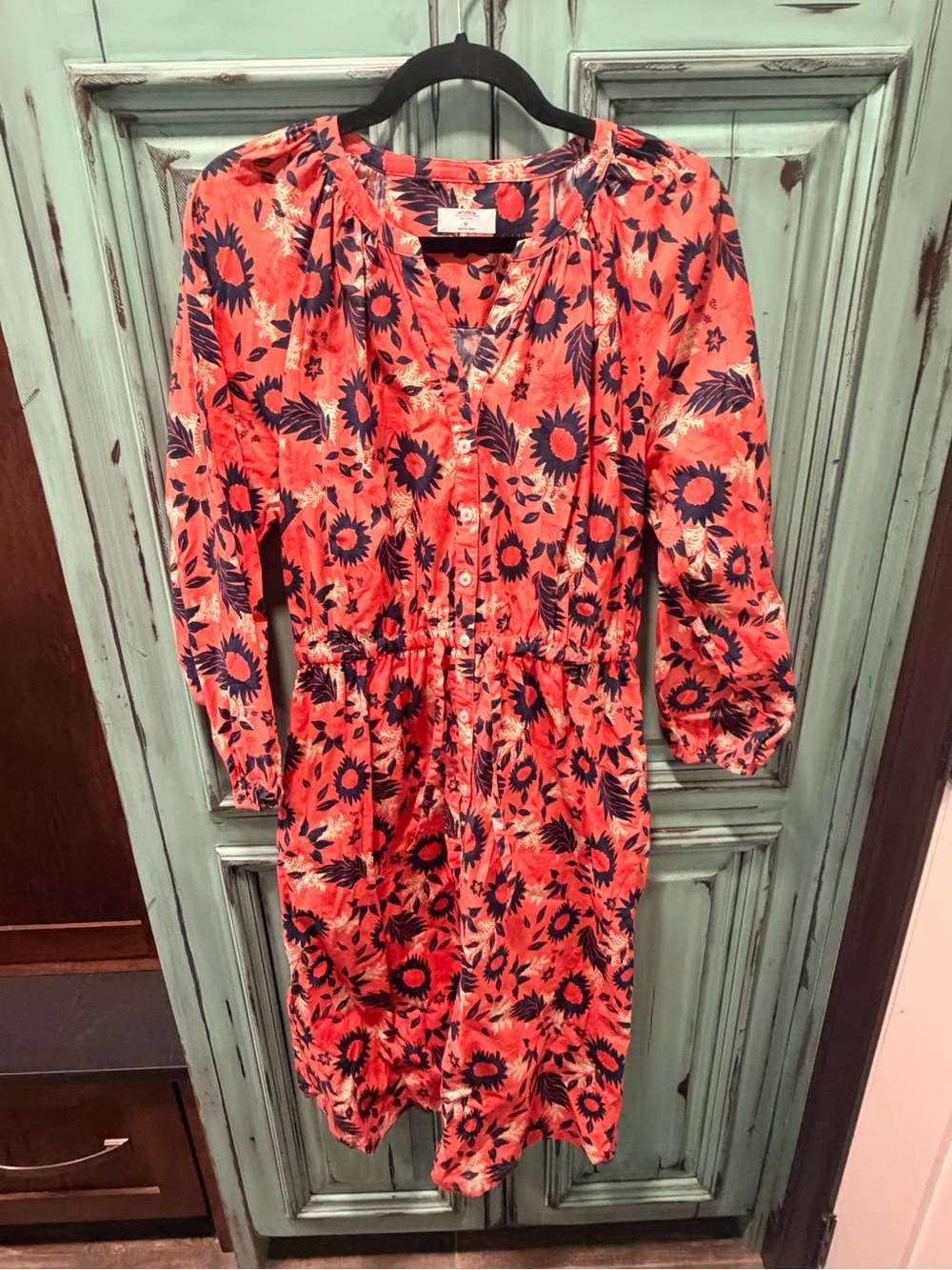 UNTUCKit Coral Dress with Navy Floral Print